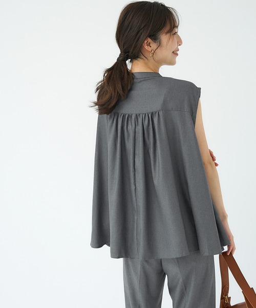 セットアップ対応リネンタッチ比翼ノースリーブブラウス