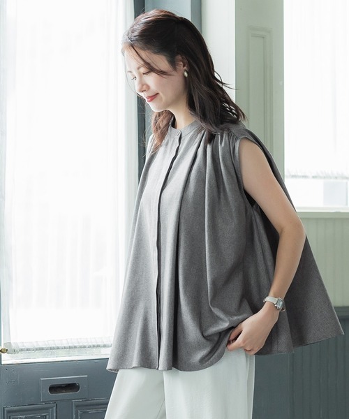 セットアップ対応リネンタッチ比翼ノースリーブブラウス