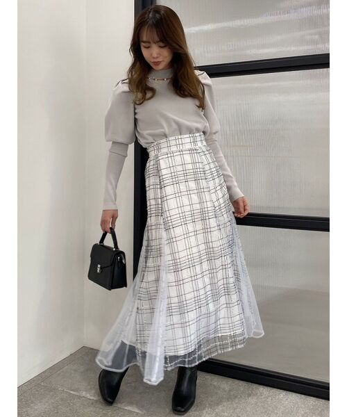 dazzlin（ダズリン）の「エンブロイダリーツイードライクシアー