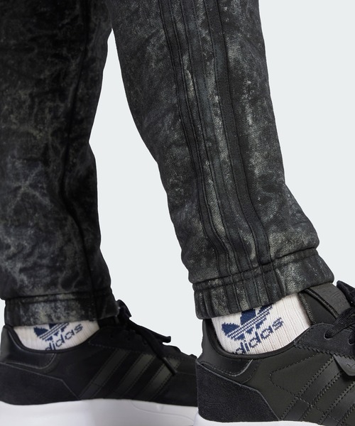 adidas アディダス　BLUE VERSION ウーブンパンツ adidas スウェットパンツ ジャージ ウーブン トラックパンツ