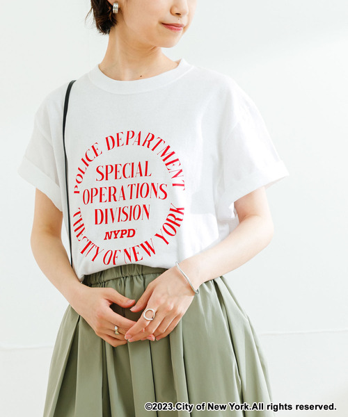 【Paragraph】★25SS・兼用★ウォッシュドサークルロゴTシャツ URBAN RESEARCH（アーバンリサーチ）の「NYC サークルロゴT