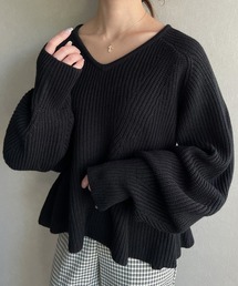 Vネックペプラム畦ニット