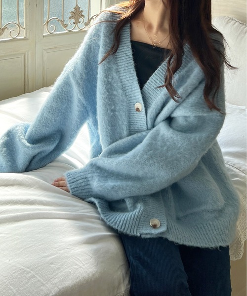 Olu.（オルドット）の「ボリュームカラーニットカーディガン（カーディガン/ボレロ・レディース・グリーン/ベージュ系その他/ライトグレー/ライトブルー/パープル・FREE）」の14枚目の写真