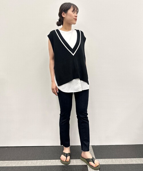 UNFILO(アンフィーロ)の「レイヤードインナー(Tシャツ/カットソー・レディース・ホワイト系1/ホワイト系・LARGE/MEDIUM/SMALL)」の4枚目の写真