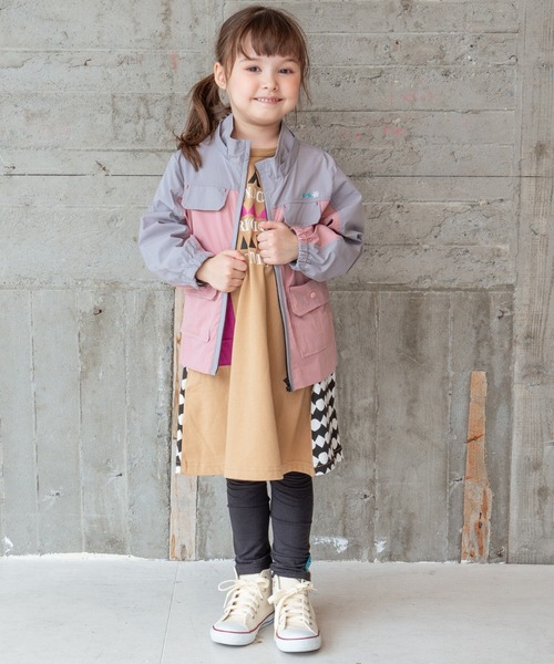 RAGMART（ラグマート）の「ウィンドブレーカー（ナイロンジャケット・キッズ・ピンク/ネイビー・130cm/120cm/100cm/110cm）」の8枚目の写真