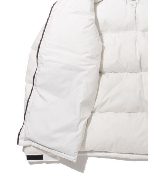 THE NORTH FACE（ザノースフェイス）の「【THE NORTH FACE】ND92337-UD Undyed Nuptse Jacket ノースフェイス アンダイドヌプシジャケット（ダウンジャケット/コート・メンズ・ホワイト・SMALL/MEDIUM/LARGE/X-LARGE）」の10枚目の写真