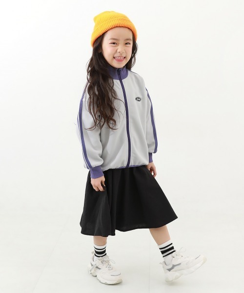 devirock（デビロック）の「【セットアップ可能】サイドライン ジップジャケット（ブルゾン・キッズ・グリーン/アイボリー/バイオレット/ブラック/グレー/ネイビー/ピンク系3/ブルー系/ダークブラウン・160cm/150cm/100cm/110cm/120cm/140cm/130cm）」の12枚目の写真