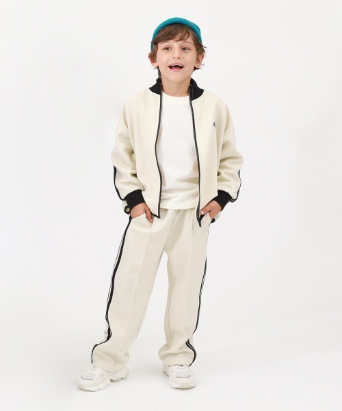 devirock（デビロック）の「【セットアップ可能】サイドライン ジップジャケット（ブルゾン・キッズ・グリーン/アイボリー/バイオレット/ブラック/グレー/ネイビー/ピンク系3/ブルー系/ダークブラウン・160cm/150cm/100cm/110cm/120cm/140cm/130cm）」の14枚目の写真