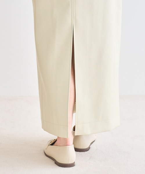 VIS（ビス）の「フェイクレザーIラインロングスカート（スカート・レディース・オレンジ系その他/オフホワイト/ブラック・S/M）」の22枚目の写真