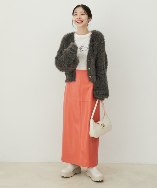 VIS（ビス）の「フェイクレザーIラインロングスカート（スカート・レディース・オレンジ系その他/オフホワイト/ブラック・S/M）」の4枚目の写真