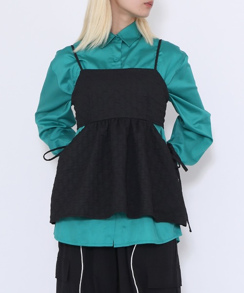 PUNYUS(プニュズ)の「カットアウトキャミソールチュニック(チュニック・レディース・ブラック/ホワイト・2/1/4/3)」の14枚目の写真