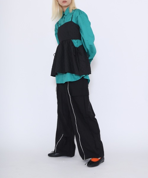 PUNYUS(プニュズ)の「カットアウトキャミソールチュニック(チュニック・レディース・ブラック/ホワイト・2/1/4/3)」の16枚目の写真