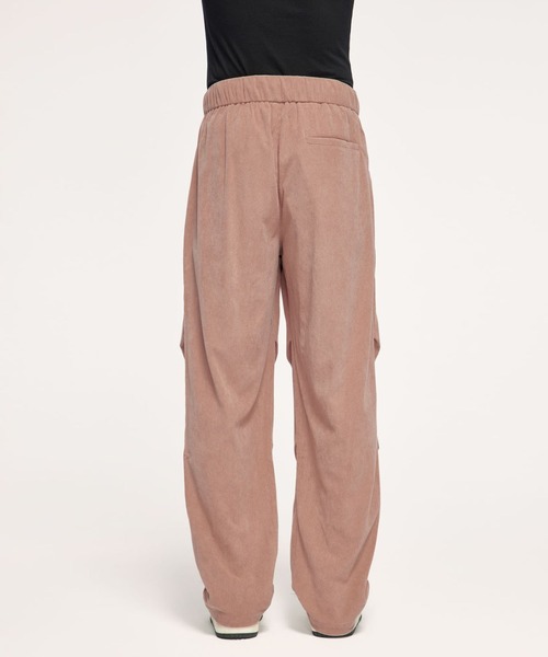 CORPUS TOKYO（コーパス トーキョー）の「ワイドパラトルーパーコーデュロイパンツ（その他パンツ・メンズ・スモークピンク/オフホワイト/ダークグリーン・1/2/3/4）」の12枚目の写真