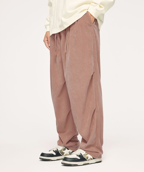 CORPUS TOKYO（コーパス トーキョー）の「ワイドパラトルーパーコーデュロイパンツ（その他パンツ・メンズ・スモークピンク/オフホワイト/ダークグリーン・1/2/3/4）」の22枚目の写真