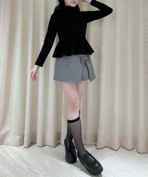 epine（エピヌ）の「e peprum high neck（Tシャツ/カットソー・レディース・グレー/ブラック/アイボリー/ネイビー・FREE）」の14枚目の写真