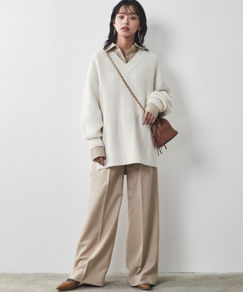 CHIC STYLE(シックスタイル)の「<大きいサイズ>T/Rシャツチュニック シックスタイル(シャツ/ブラウス・レディース・ベージュ/ブラック・L/4L/3L/LL/5L)」の20枚目の写真