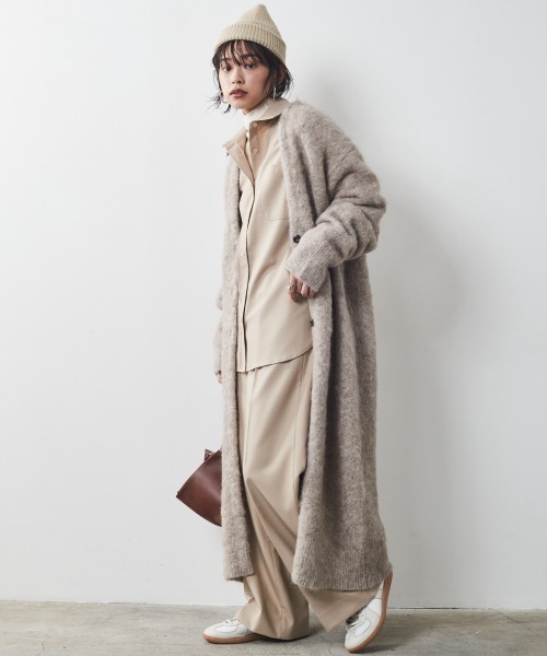 CHIC STYLE(シックスタイル)の「<大きいサイズ>T/Rシャツチュニック シックスタイル(シャツ/ブラウス・レディース・ベージュ/ブラック・L/4L/3L/LL/5L)」の17枚目の写真