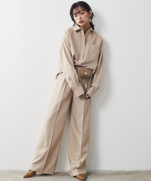 CHIC STYLE(シックスタイル)の「<大きいサイズ>T/Rシャツチュニック シックスタイル(シャツ/ブラウス・レディース・ベージュ/ブラック・L/4L/3L/LL/5L)」の7枚目の写真