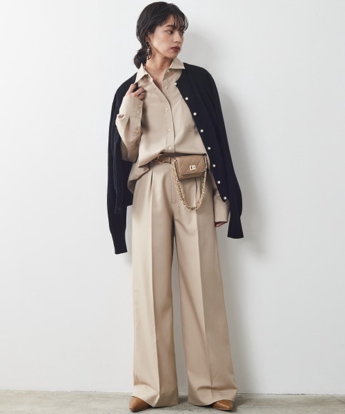 CHIC STYLE(シックスタイル)の「<大きいサイズ>T/Rシャツチュニック シックスタイル(シャツ/ブラウス・レディース・ベージュ/ブラック・L/4L/3L/LL/5L)」の11枚目の写真