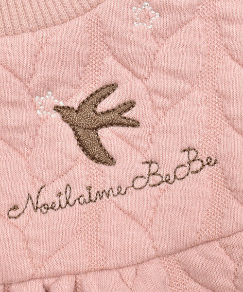 Noeil aime BeBe(ノイユエイムベベ)の「ケーブルジャガード肩フリルAライントレーナー(80~130cm)(スウェット・キッズ・グリーン/ピンク・130cm/90cm/100cm/110cm/120cm/80cm)」の13枚目の写真