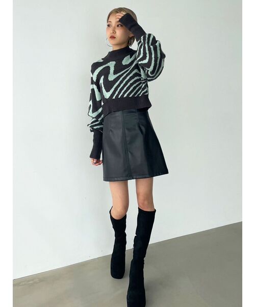 EMODA（エモダ）の「ツートーンゼブラニットトップ（ニット/セーター・レディース・ブラック/ブラウン/ミント・FREE）」の14枚目の写真