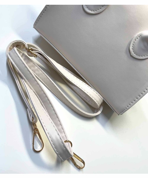 NANEA（ナネア）の「２WAYショルダーバッグ　ハンドバッグ（ショルダーバッグ・レディース・ブルー/ブラウン/グリーン/ブラック/ホワイト・フリー）」の21枚目の写真