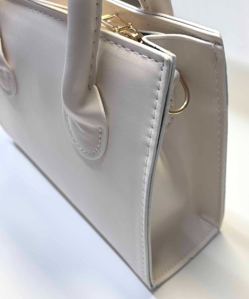 NANEA（ナネア）の「２WAYショルダーバッグ　ハンドバッグ（ショルダーバッグ・レディース・ブルー/ブラウン/グリーン/ブラック/ホワイト・フリー）」の22枚目の写真