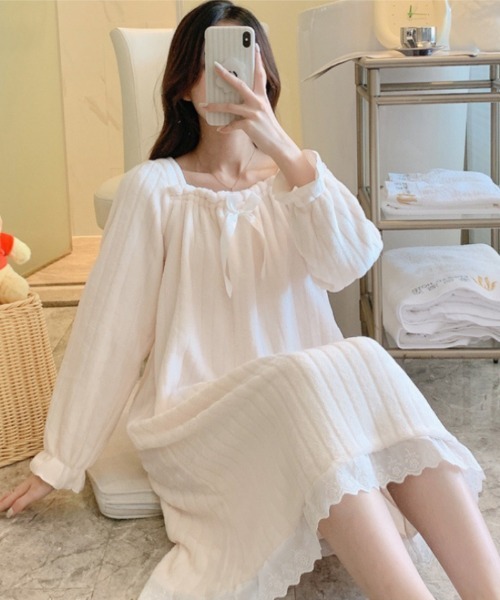 おしゃれスタ（オシャレスタ）の「ストライプフランネルワンピースルームウェア（ルームウェア/パジャマ・レディース・ブルー/ホワイト/ピンク・M/L/XL/XXL）」の2枚目の写真