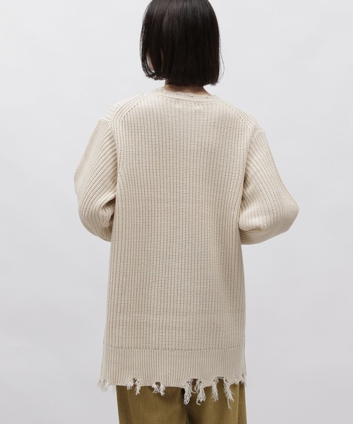 LAKOLE（ラコレ）の「5ゲージダメージニットチュニック / 995964（ニット/セーター・レディース・アイボリー/グレー/ライトグリーン・MEDIUM/SMALL）」の4枚目の写真