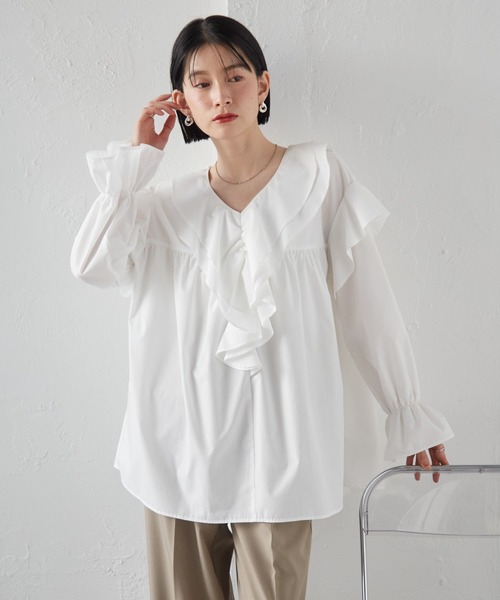 コムコム　22AW ビッグフリルカラーブラウス GeeRA（ジーラ） ブラウス シャツ ビッグフリルカラーブラウス