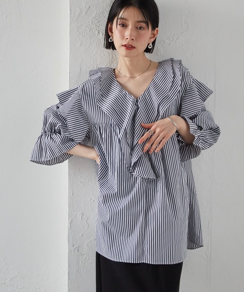 RANAN（ラナン）の「［26SS新色追加］ビッグカラーフリルブラウス（シャツ/ブラウス・レディース・ブルー/オフホワイト/チャコール/コーラルピンク/ブラック/ブルー系その他・M/L/LL）」の11枚目の写真