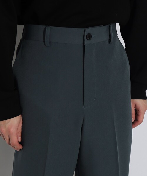 tk.TAKEO KIKUCHI（ティーケータケオキクチ）の「◆360度ストレッチワイドストレートパンツ（スラックス・メンズ・ダークグリーン/ブラック/グレー/ブルー・03/01/04/02）」の9枚目の写真
