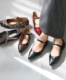 AmiAmi（アミアミ）の「靴ズレしにくい！ポインテッドトゥ メリージェーン ローヒールパンプス/晴雨兼用（パンプス・レディース）」