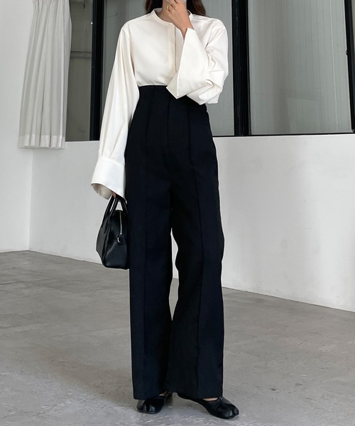 【新品タグ付き】Louere ハイウエストストレートデニム Louere ハイウエストストレートデニム[品番：AMTW0012393