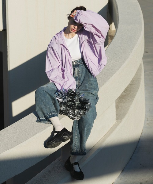 forksy.（フォルクシー）の「【forksy.】ナイロン2wayシャーリングスリーブジップブルゾン/コート（ナイロンジャケット・レディース・スミクロ/ラベンダー/オフホワイト/ライトベージュ・FREE）」の14枚目の写真