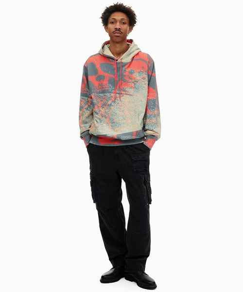 thisisneverthat(ディスイズネバーザット)の「Skeletons Hoodie(パーカー・メンズ・レッド・L/M/S/XL)」の5枚目の写真