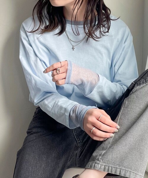 fredy emue（フレディエミュ）の「シアーレイヤードロンT（Tシャツ/カットソー・レディース・チャコールグレー/サックスブルー/オフホワイト・38）」の3枚目の写真