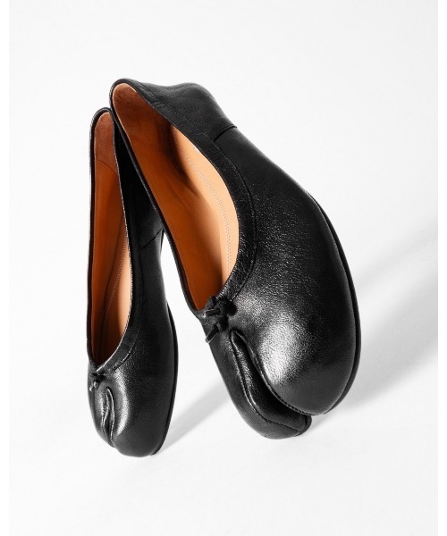 Maison Margiela（メゾンマルジェラ）の「BALLERINA（パンプス・レディース・ブラック・36/37/38/39）」の14枚目の写真