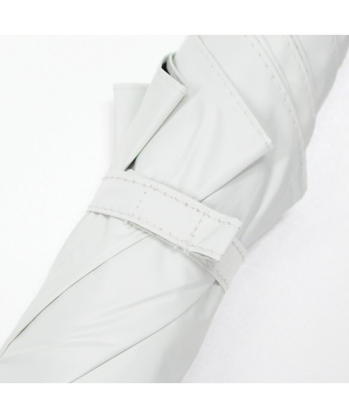 nifty colors(ニフティーカラーズ)の「【KATHARINE ROSS】nifty colors SORANI. 完全遮光 晴雨兼用 パステルカラーカーボン軽量ミニ 日傘(折りたたみ傘・レディース・ベージュ/ライトグリーン/ライトグレー/ブラック/アイボリー/ライトピンク・MEDIUM)」の20枚目の写真