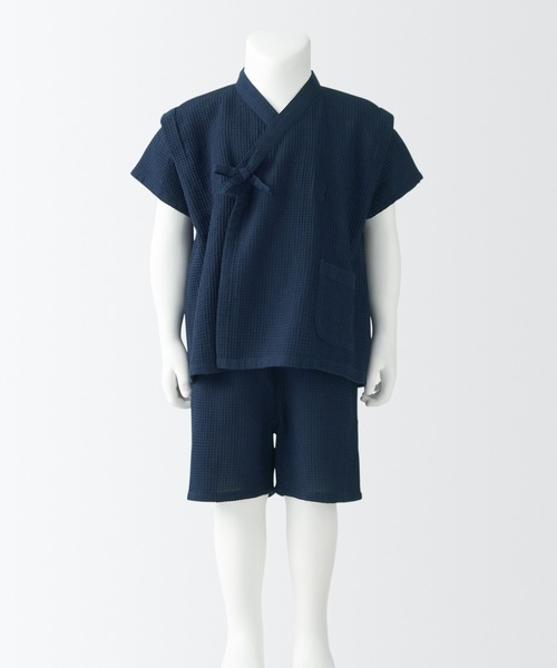 無印良品（ムジルシリョウヒン）の「ベビー　リヨセル混　ワッフル織　甚平（ルームウェア/パジャマ・キッズ・ネイビー・100-110/80-90）」の2枚目の写真