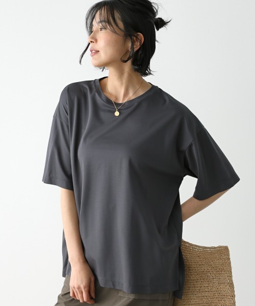 BARNYARDSTORM（バンヤードストーム）の「BARNYARDSTORM / 【UVカット＋接触冷感】UVシンプルT / マシンウォッシャブル（Tシャツ/カットソー・レディース・ブラック/ホワイト/ベージュ/チャコール・S/M）」の22枚目の写真