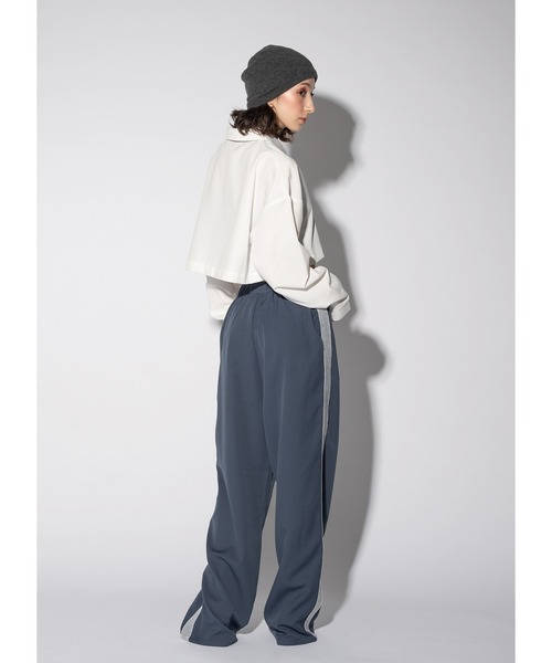 Adoon plain(アドーンプレーン)の「ラメラインパンツ(その他パンツ・レディース・チャコールグレー/ブルー/ブラック・MEDIUM/LARGE)」の17枚目の写真