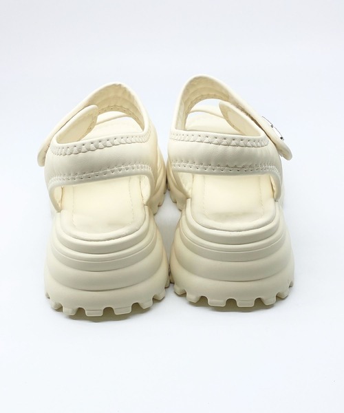 Sugar Sugar(シュガーシュガー)の「【SUGAR SUGARシュガーシュガー】ふわふわ マシュマロ スポサン(やわらかいサンダル)9100(サンダル・レディース・アイボリー/ブラック/ベージュ・S/M/L/LL)」の16枚目の写真