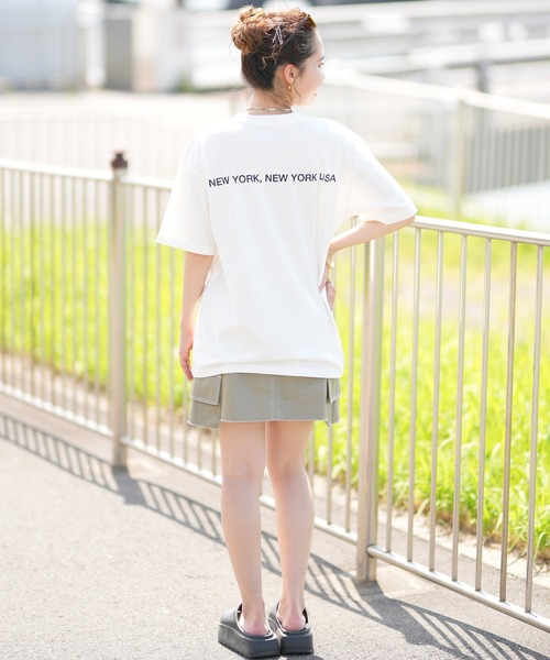 Manhattan Portage（マンハッタンポーテージ）の「Manhattan Portage/マンハッタンポーテージ オーバーサイズTシャツ LOGO MP-M375（Tシャツ/カットソー・レディース・ホワイト/ブラック/ライム・M/L/XL）」の9枚目の写真