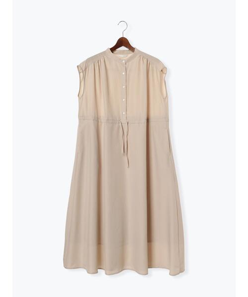 Te chichi TERRASSE（テチチテラス）の「バンドカラーウエストリボンワンピース（ワンピース・レディース・オレンジ/ネイビー/ベージュ・F）」の13枚目の写真