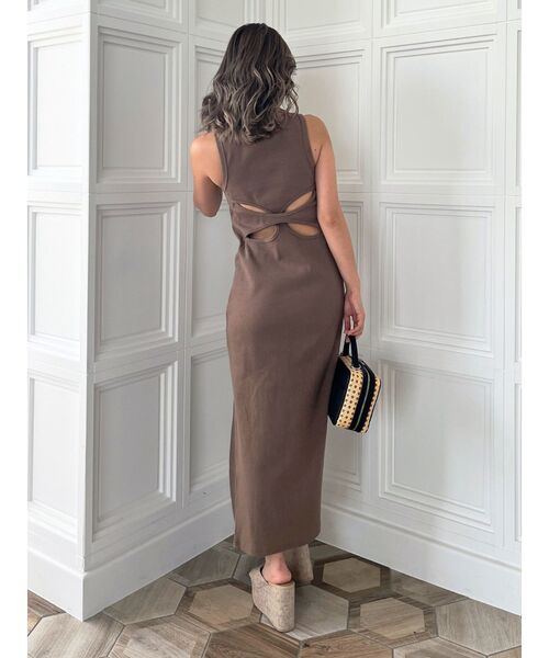 GYDA（ジェイダ）の「カットアウトテレコスリットロングワンピース（ワンピース・レディース・ライトグレー/ブラック/ベージュ・FREE）」の21枚目の写真