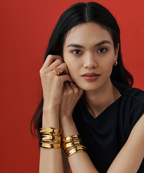 PANDORA(パンドラ)の「オーガニカリー シェイプド ハート リング(リング・レディース・イエローゴールド・50/54/52)」の15枚目の写真