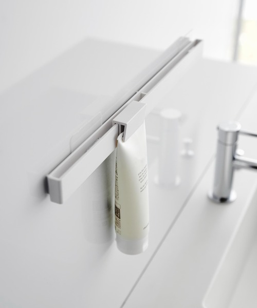 tower（タワー）の「tower フィルムフック歯ブラシ&歯磨き用品収納セット（バス/トイレグッズ・レディース・ホワイト・フリー）」の9枚目の写真