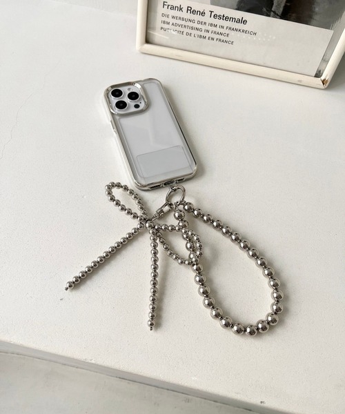 Me%(ミィパーセント)の「リボンチャーム付きボールモバイルストラップ 126830(スマホグッズ・レディース・シルバー/アイボリー・FREE)」の8枚目の写真