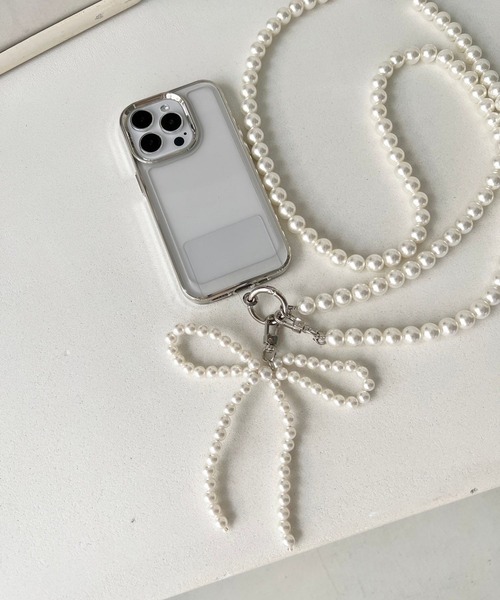 Me%(ミィパーセント)の「リボンチャーム付きボールモバイルストラップ 126830(スマホグッズ・レディース・シルバー/アイボリー・FREE)」の4枚目の写真